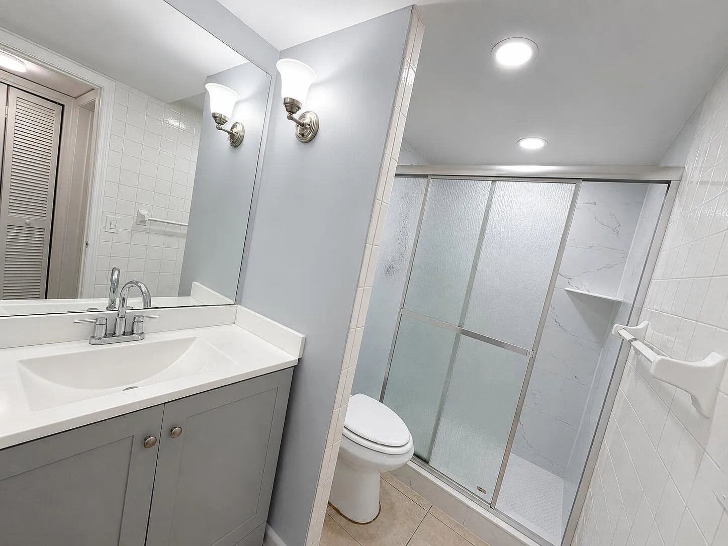 2 bed, 2.0 bath, 1360 sqft, $2,200 — Photo 1