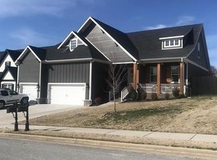 812 Charing Cross, Cave Springs, AR 72718