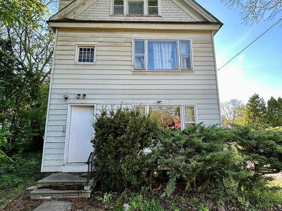 1st image of 5338 S Salina St #3