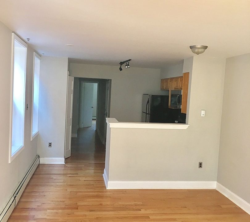 1st image of 2100 Christian St #2115C
