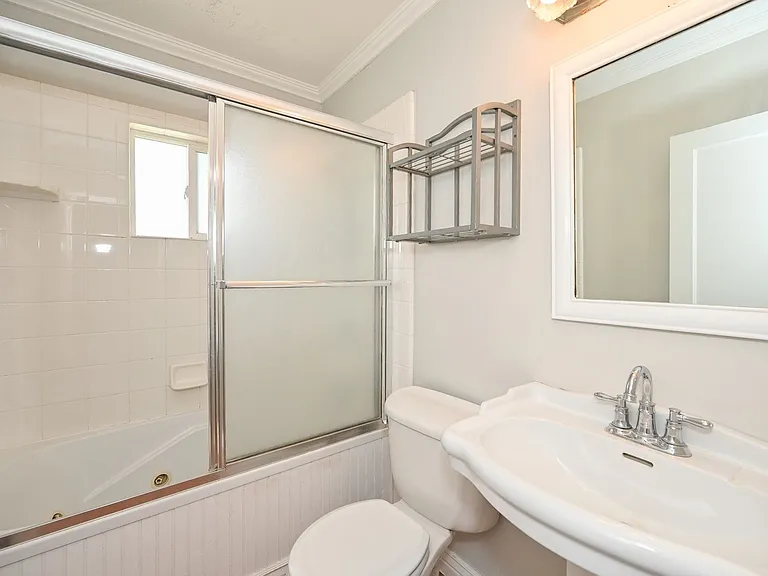 2789 S Alden St — Photo 17