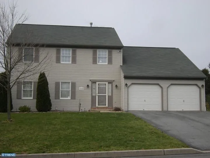 512 Hillside Ct photo 1