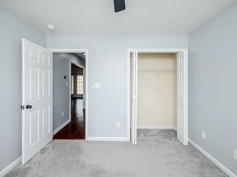 1053 Grove Landing Ln — Photo 33