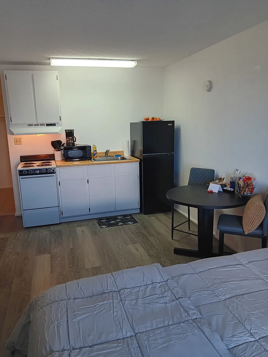 124 N 2nd St #9b8a341d3 photo 1