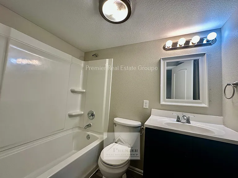 4873 San Amels Way — Photo 17