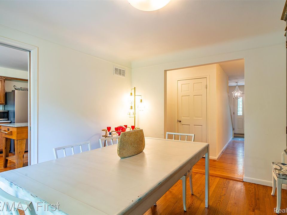 2669 Mcclintock Rd, photo 28