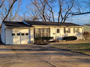 5606 SW 15th Ter, Topeka, KS 66604