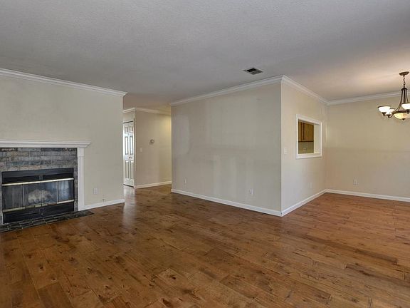 3rd image of 16937 Sorrel Way