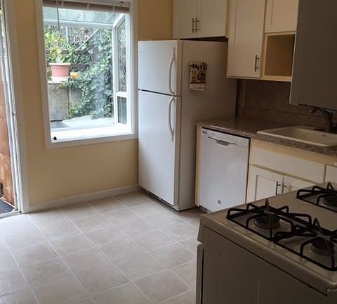 4th image of 3812 San Bruno Ave