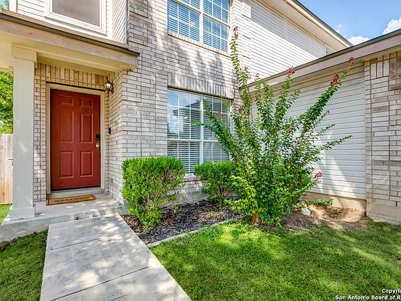 3rd image of 9743 Girth Ln