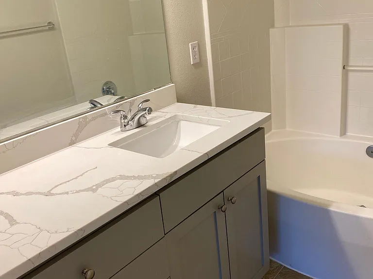12203 NE 109th Pl — Photo 13