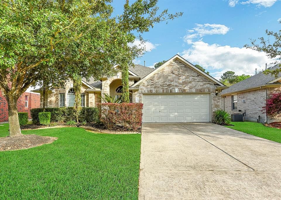 1st image of 12434 Brentleywood Ln