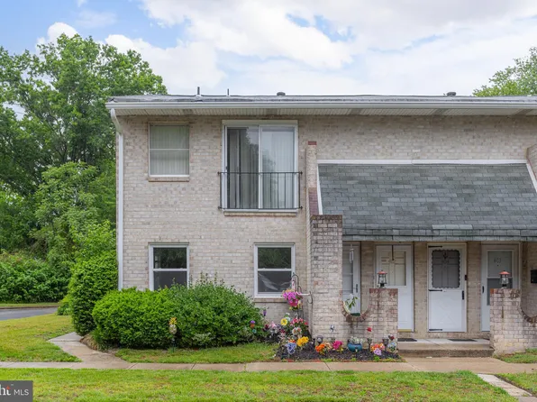 401 Winding Way, Westville, NJ 08093