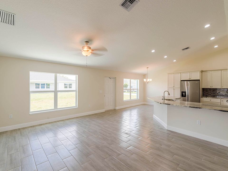 824 SE 38th Ave, Okeechobee, FL 34974 Zillow