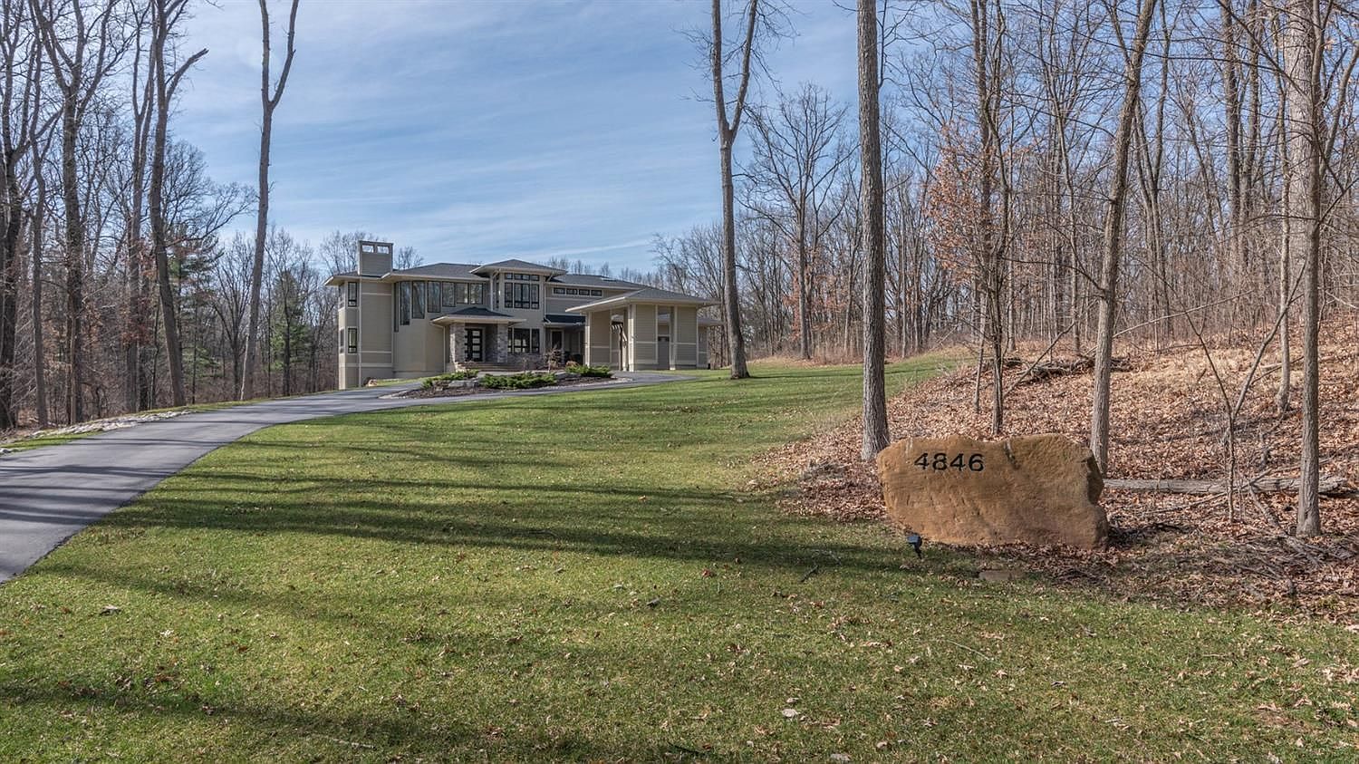 4846 Hickory Hill Rd, Ann Arbor, MI 48105 | Zillow