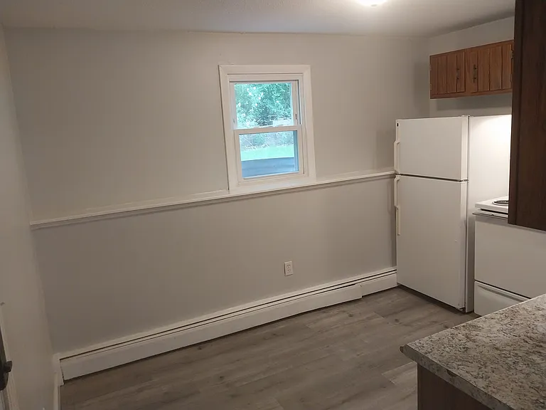 124 Ash St #1S — Photo 12