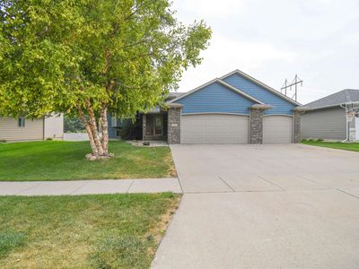 2904 S Princeton Ave, Sioux Falls, SD, 57106
