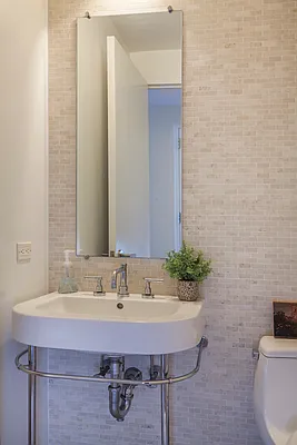 Sold by Compass | media 6