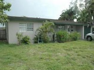 16 SW 13th St, Deerfield Beach, FL 33441