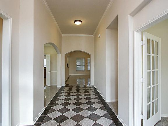 3rd image of 18403 Glenn Haven Estates Dr