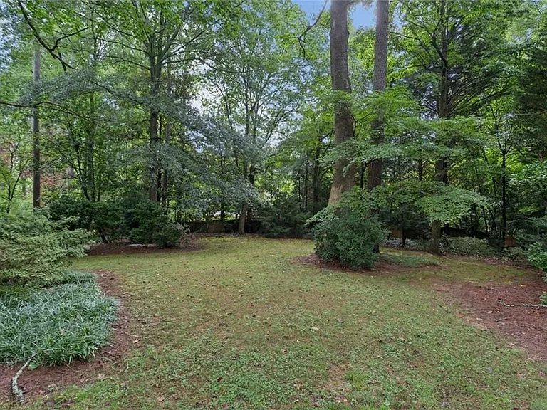 4775 Merlendale Ct — Photo 22