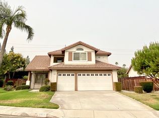 1077 Raynor St, Colton, CA 92324