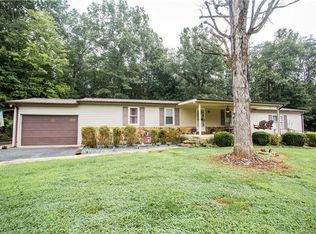 444 Sourwood Dr, Nebo, NC 28761