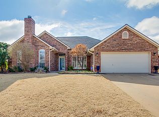 1104 Copperfield Dr, Edmond, OK 73003