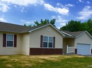 1803 W Adams St, Bowling Green, MO 63334