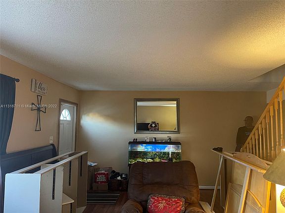2nd image of 59 Canterbury Ln #59