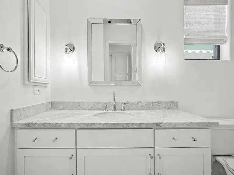 18418 N 97th Pl — Photo 50