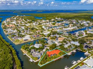 114 Queen Ann Ct, Fort Pierce, FL 34949