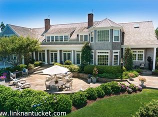 2 Monomoy Rd, Nantucket, MA 02554