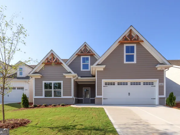 285 Redhaven Dr, Senoia, GA 30276