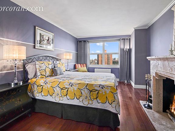 2nd image of 555 Kappock Street 14b #14B