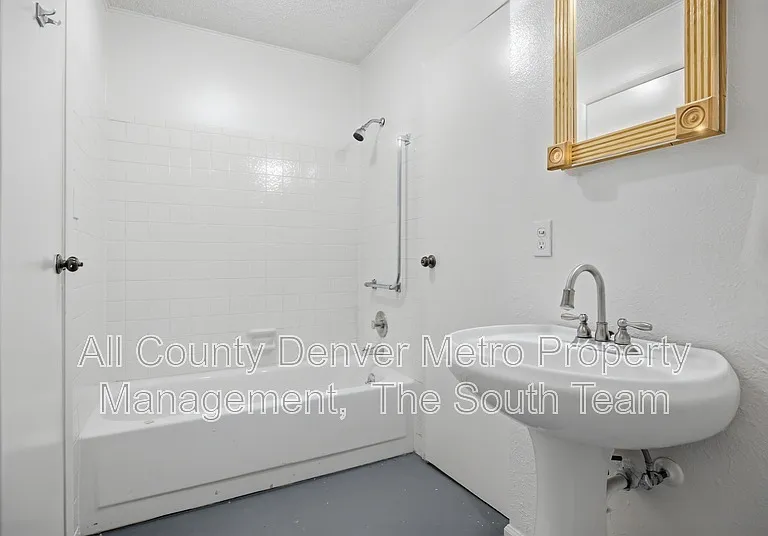 2835 S Monaco Street Pkwy #108 — Photo 17