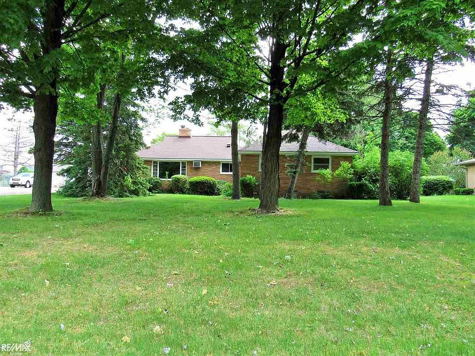 1st image of 47810 Burton Dr