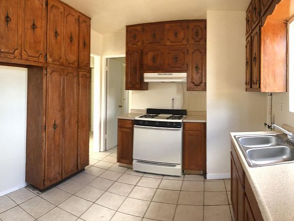 5th image of 8829 Mount Hagan Dr