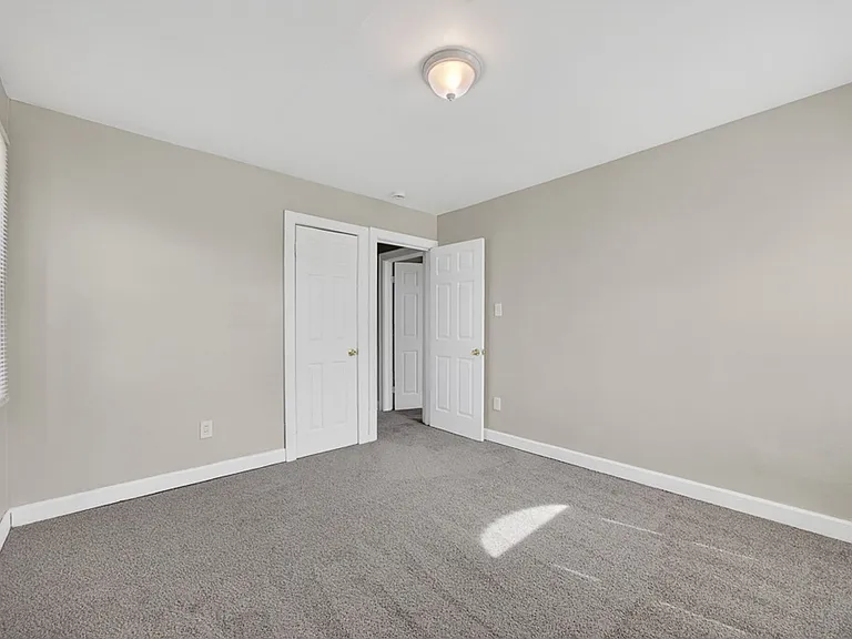 16934 Ilene St — Photo 15