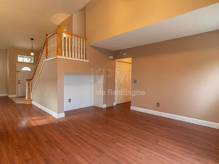 1106 Klemeyer Cir — Photo 10