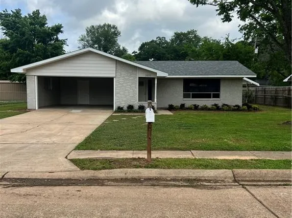 3815 Jennifer St, Alexandria, LA 71302