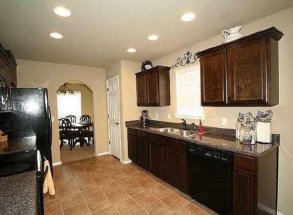 3rd image of 2766 S Kentucky Ave