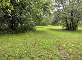 1845 Lake Viking Ter, Gallatin, MO 64640