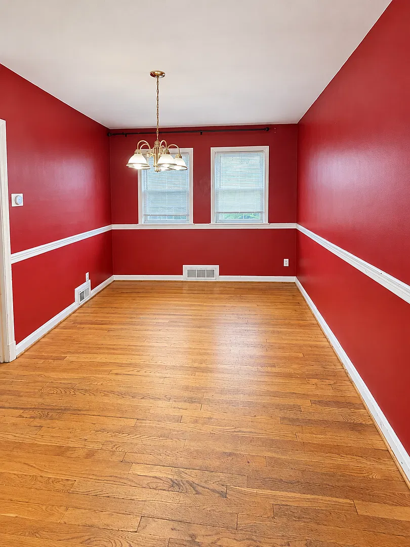 1536 Sherwood Avenue | Classic Charm, Modern Kitchen & Fenced Backyard — Photo 4