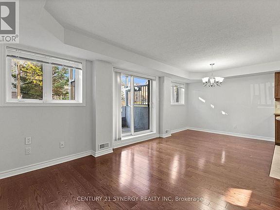 4th image of 38 Barnstone Dr #2
