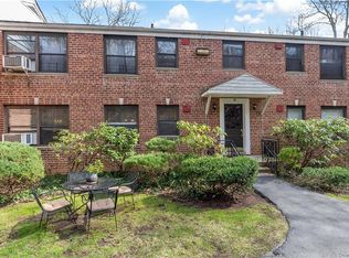 50 Rockledge Rd APT 1A, Hartsdale, NY 10530