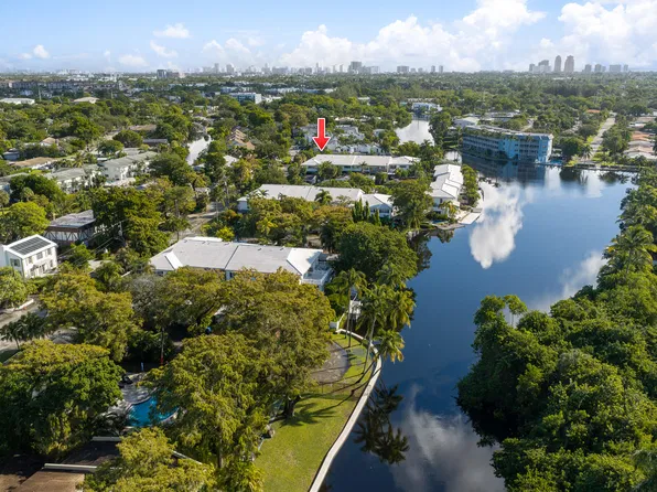 648 Kensington Place, Wilton Manors, FL 33305