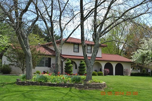 1st image of 13696 Carriage Ln