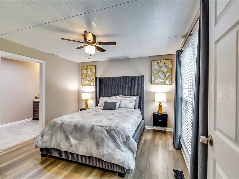 Mallard Lake Pl — Photo 26