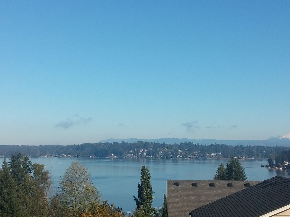 1st image of 11223 14th Pl SE